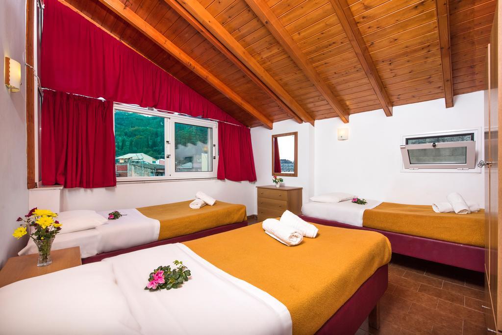 Argo Pool & Bar Aparthotel Μπενίτσες Εξωτερικό φωτογραφία